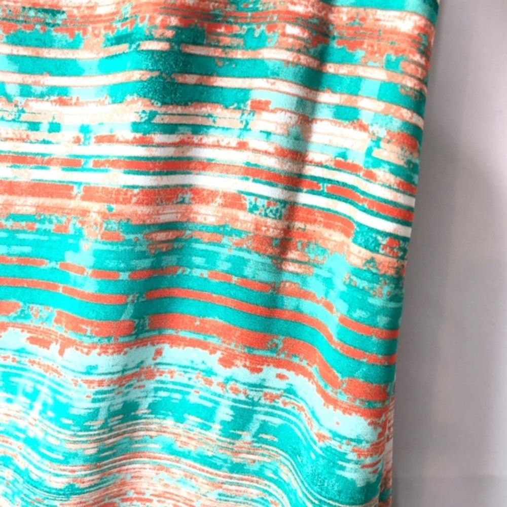 Lush Patterned Sleveless Flowy Tank Dress - Picture 3 of 7
